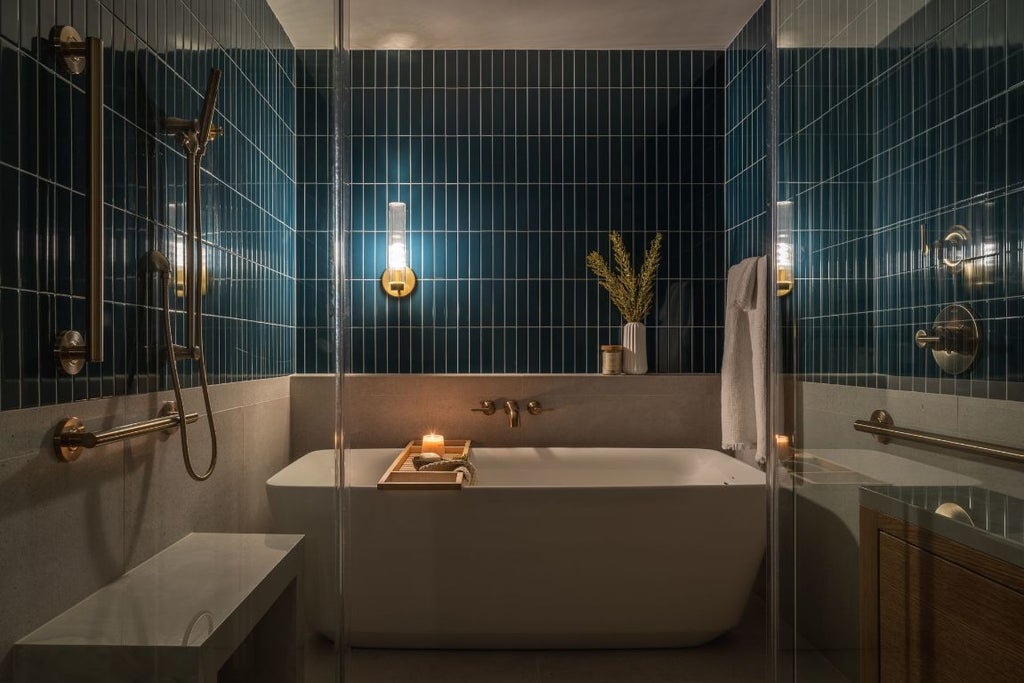 1600 Barton Springs Road 6403, Austin