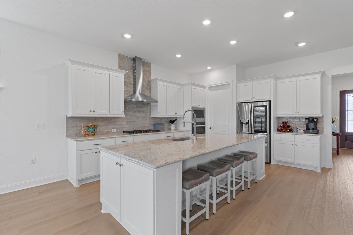 Photo of Listing #3785708