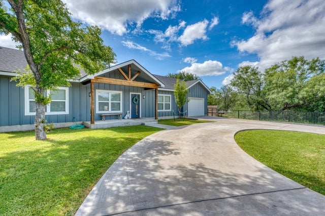 1306 Prairie Creek Drive, Marble Falls