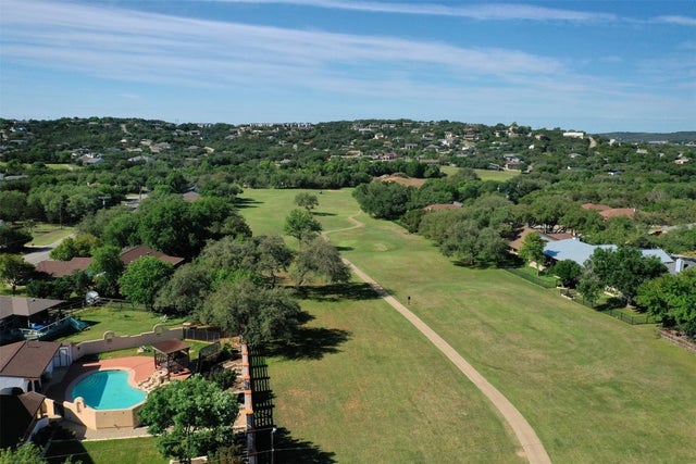 21457 Lakefront Drive, Lago Vista