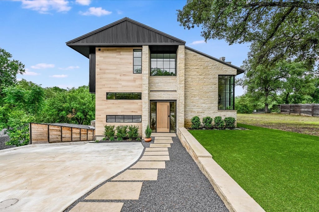 2615 Pembrook Trail, Austin
