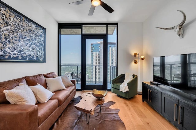 84 East Avenue 3208, Austin