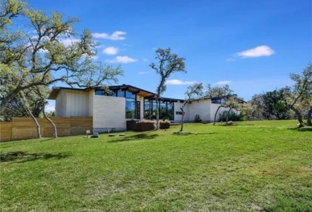 7300 Deepwood Drive, Lago Vista