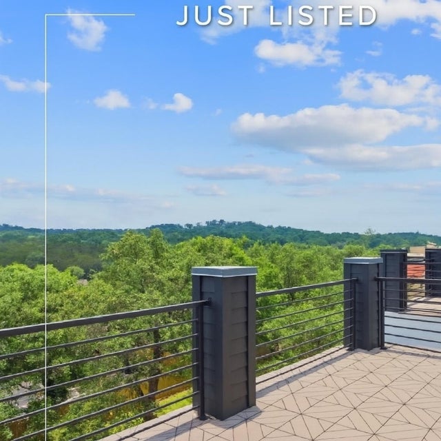 1719 Spyglass Drive 12, Austin