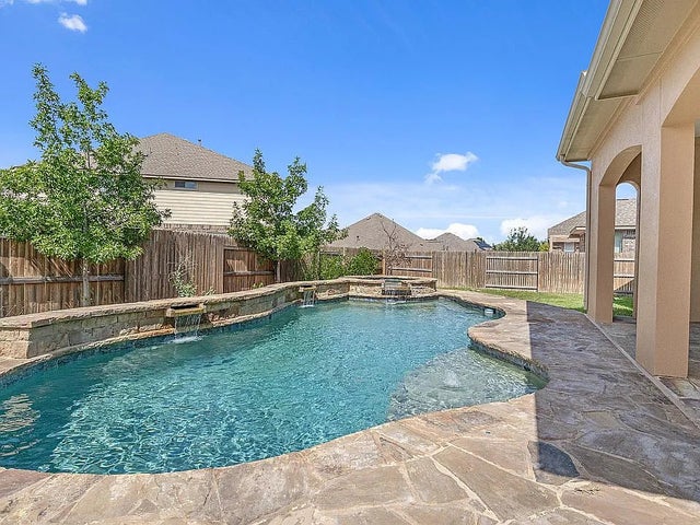 2711 Saint Paul Rivera Lane, Round Rock