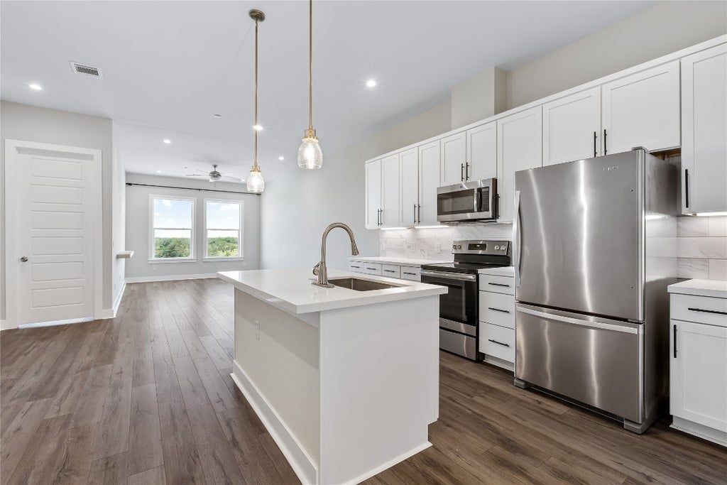 4507 E Martin Luther King Junior Boulevard 133, Austin