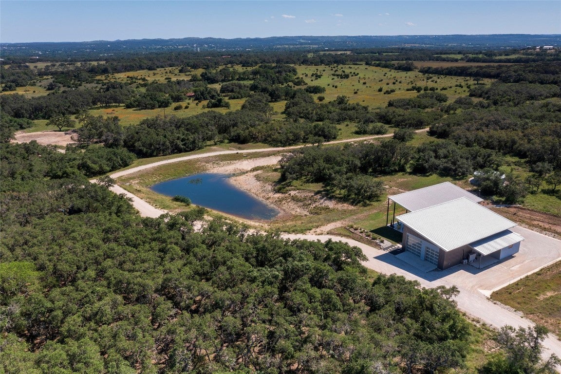 Photo of Listing #6879106