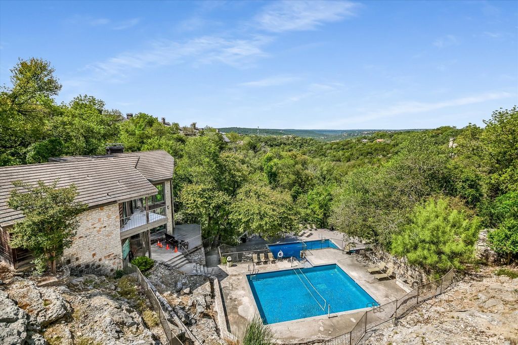 8200 Neely Drive 229, Austin