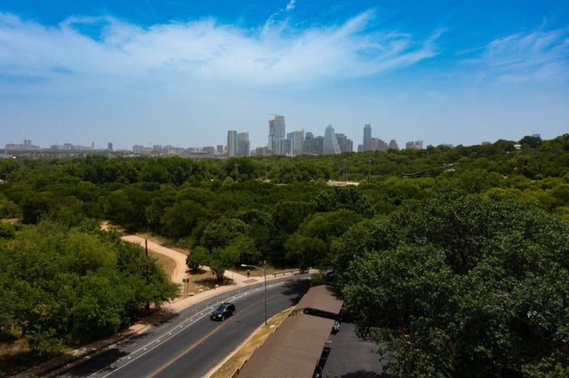 1208 Hollow Creek Drive 105, Austin