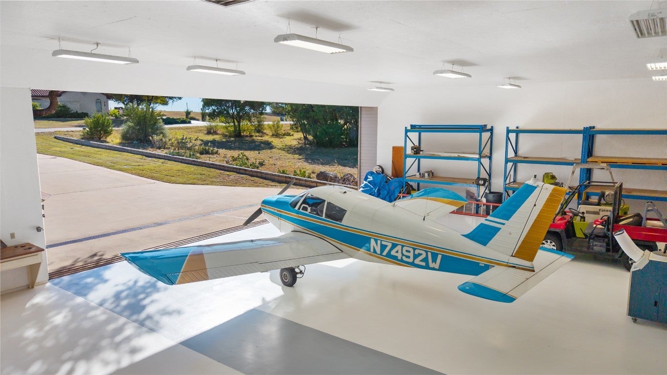 Photo of Listing #6215757