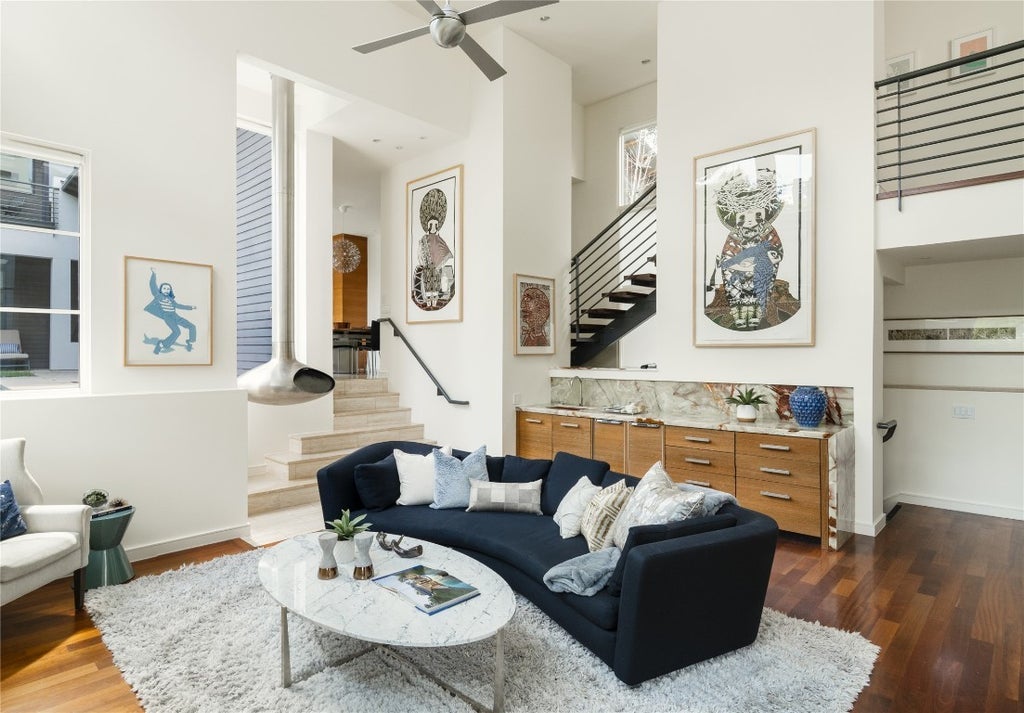 1407 Alameda Drive, Austin