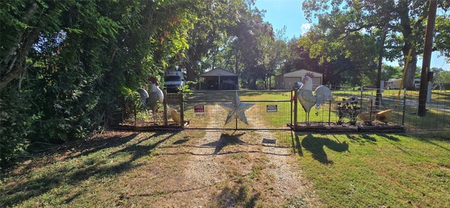 2002 Citation Drive, Del Valle