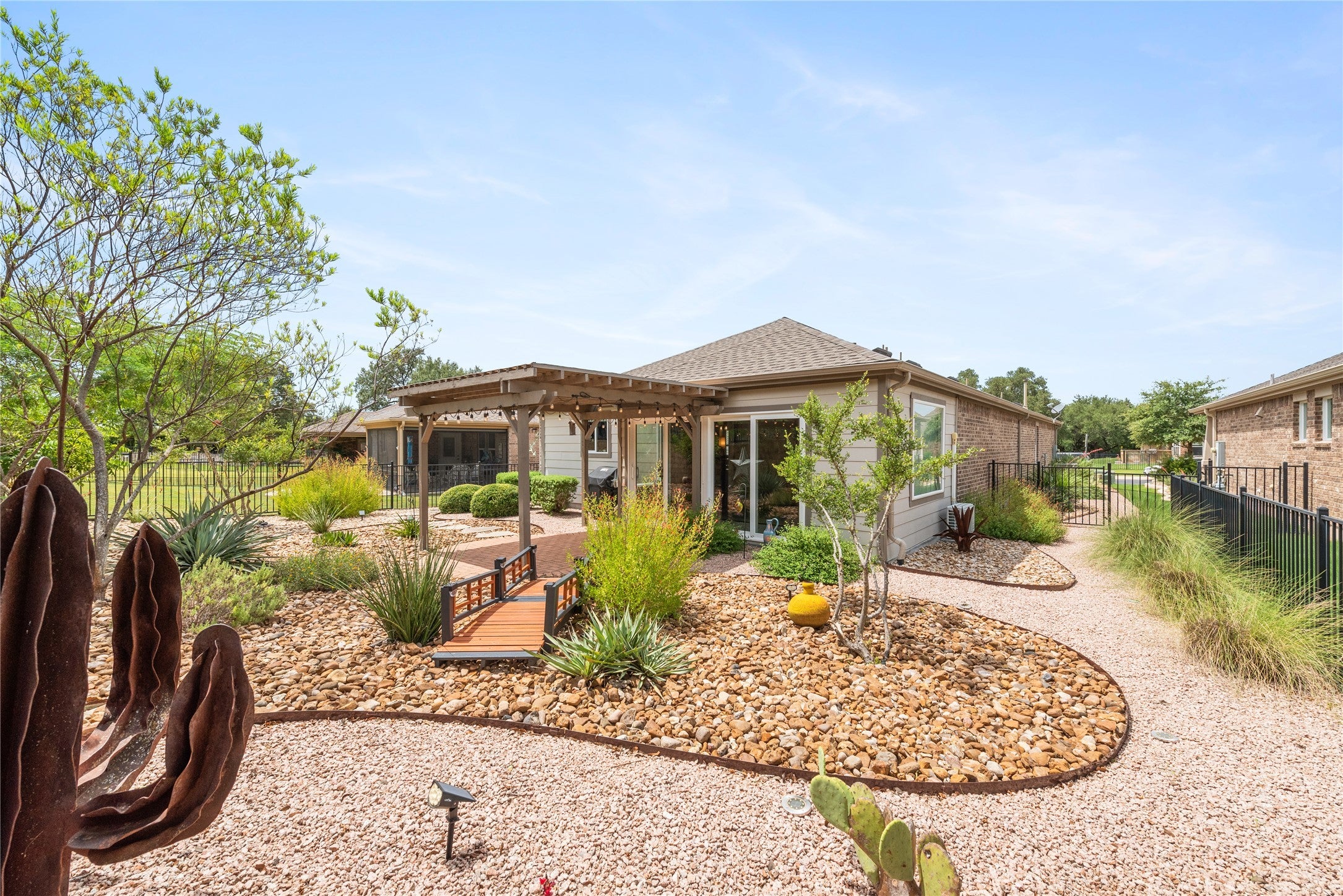 Photo of Listing #7589739