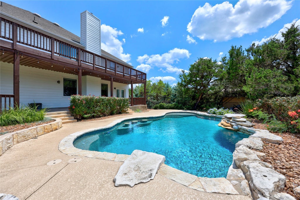 101 Quarry Bluff Cove, Liberty Hill