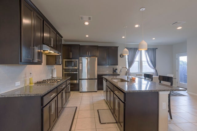 284 Delta Crest, Maxwell