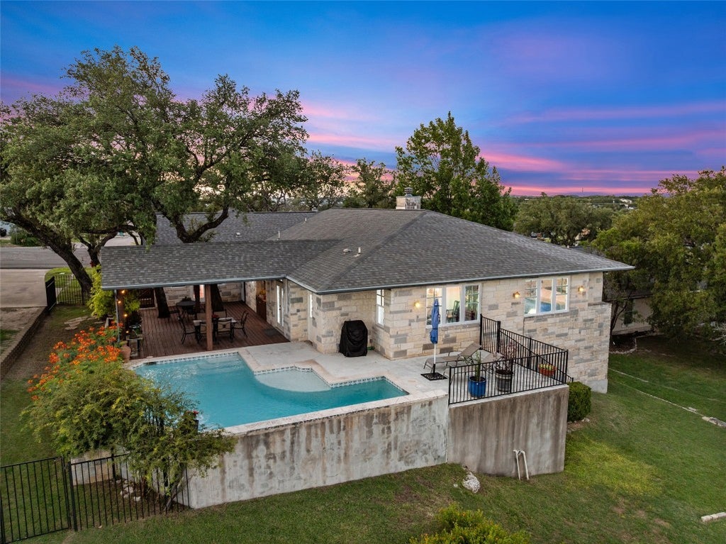 20403 Highland Lake Drive, Lago Vista
