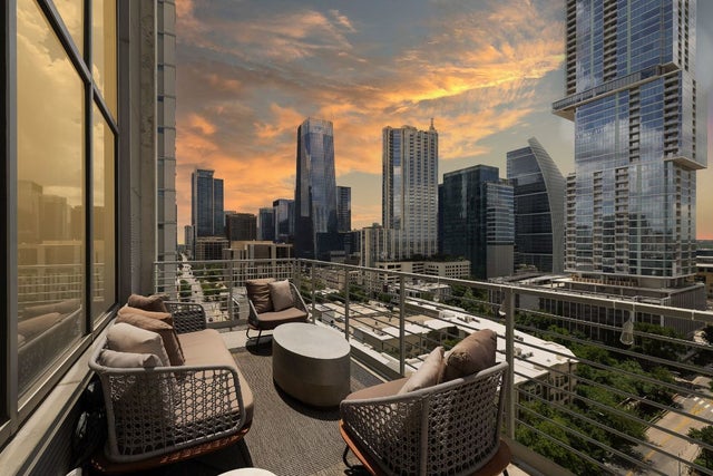 800 W 5th Street 1209, Austin