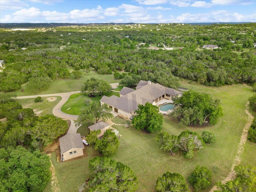 1525 Springlake Drive, Dripping Springs