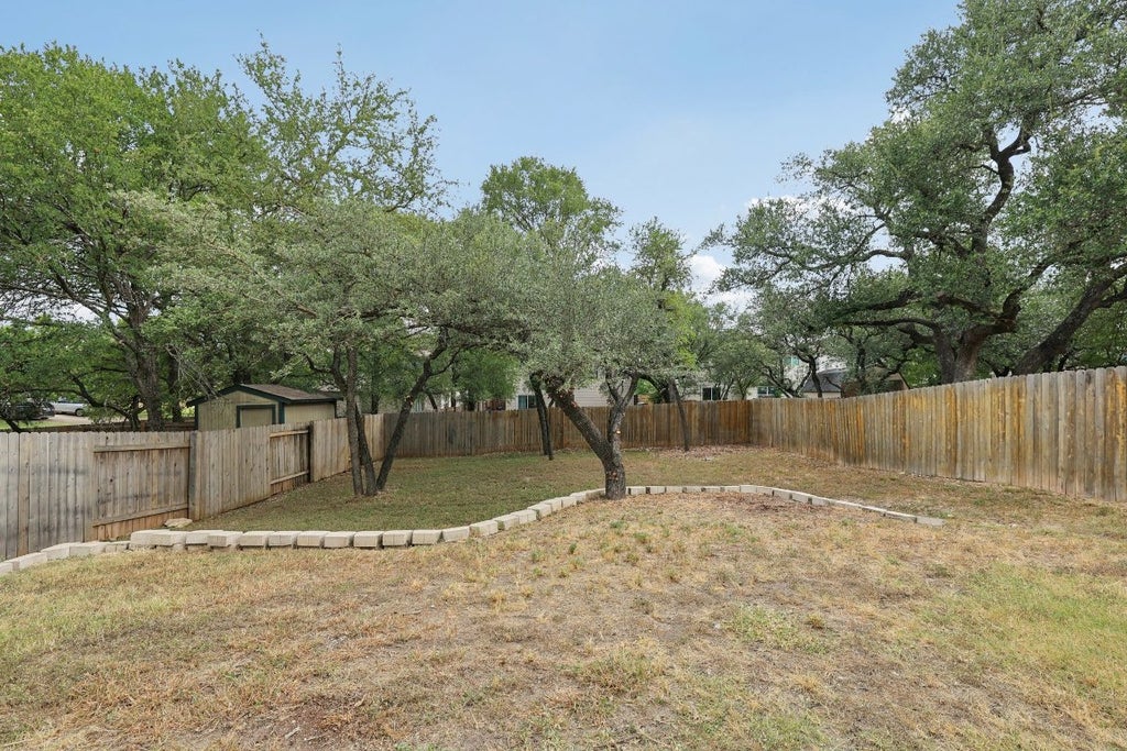 2703 Vinson Court, Round Rock