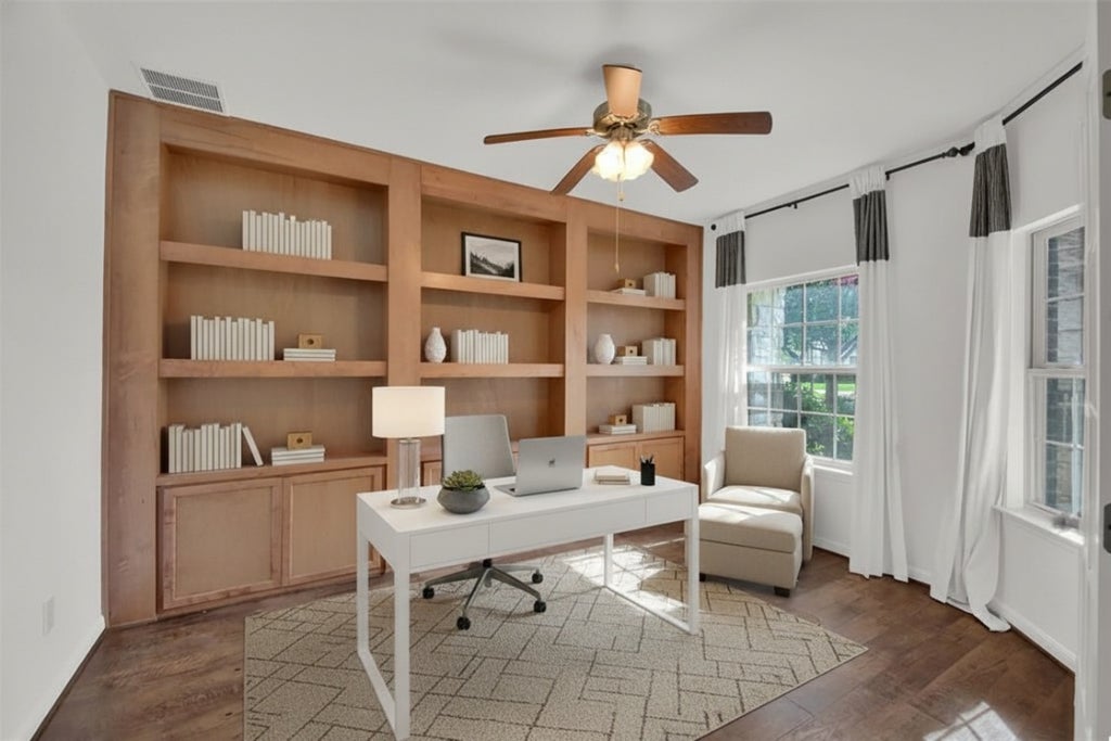 104 Lost Ridge Way, Buda