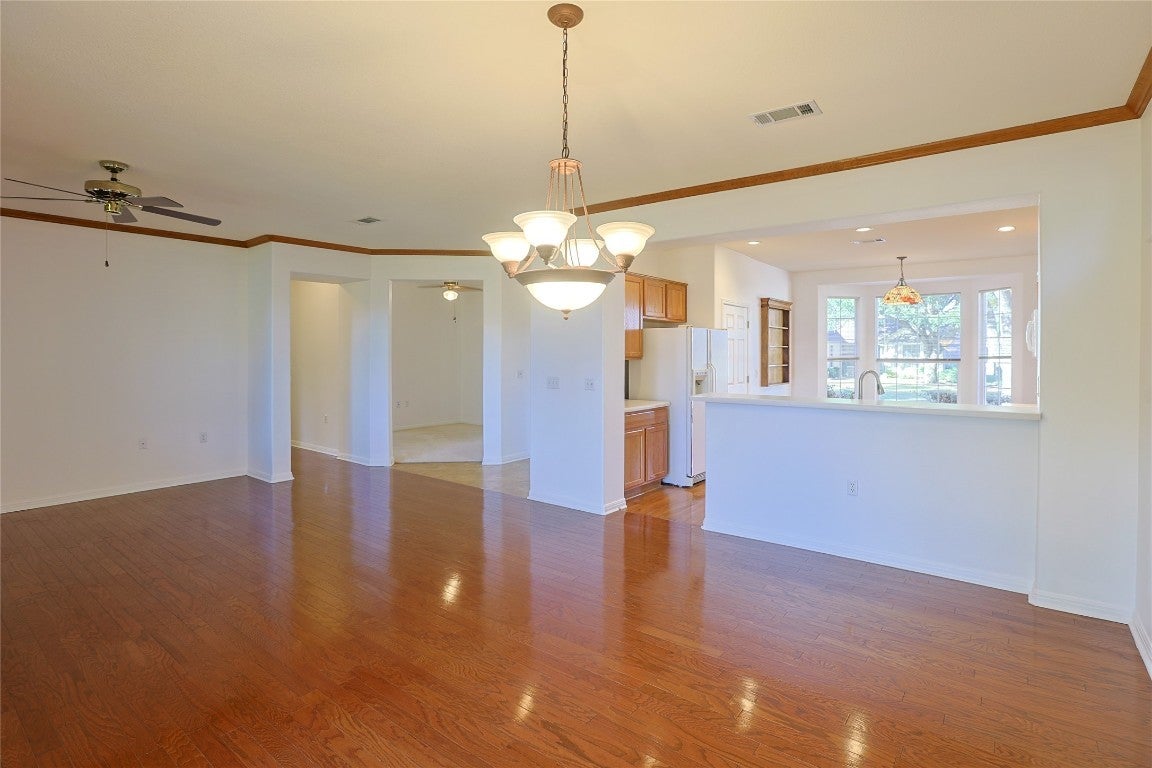 Photo of Listing #7826609