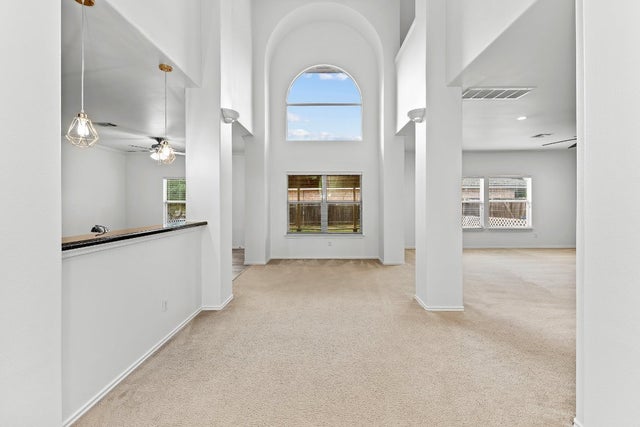 6700 Tulloch Way, Austin