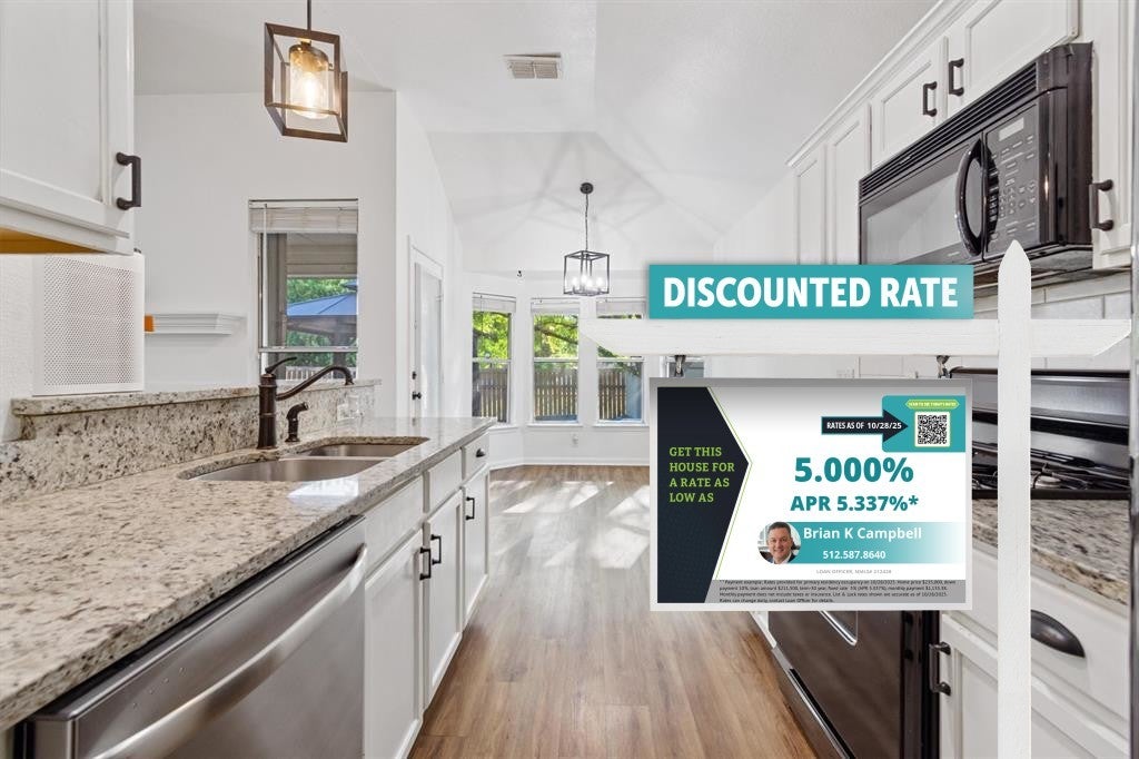 221 Dashelle Run, Kyle