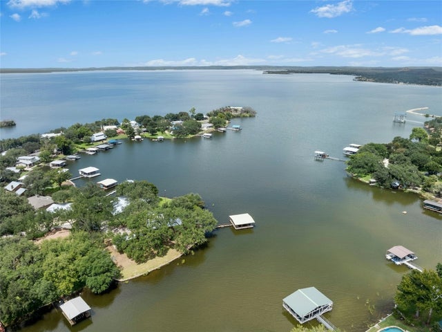 Residential Real Estate for Sale located in the neighborhood of Island Lodges, on Lake Buchanan in the city of Buchanan Dam, TX