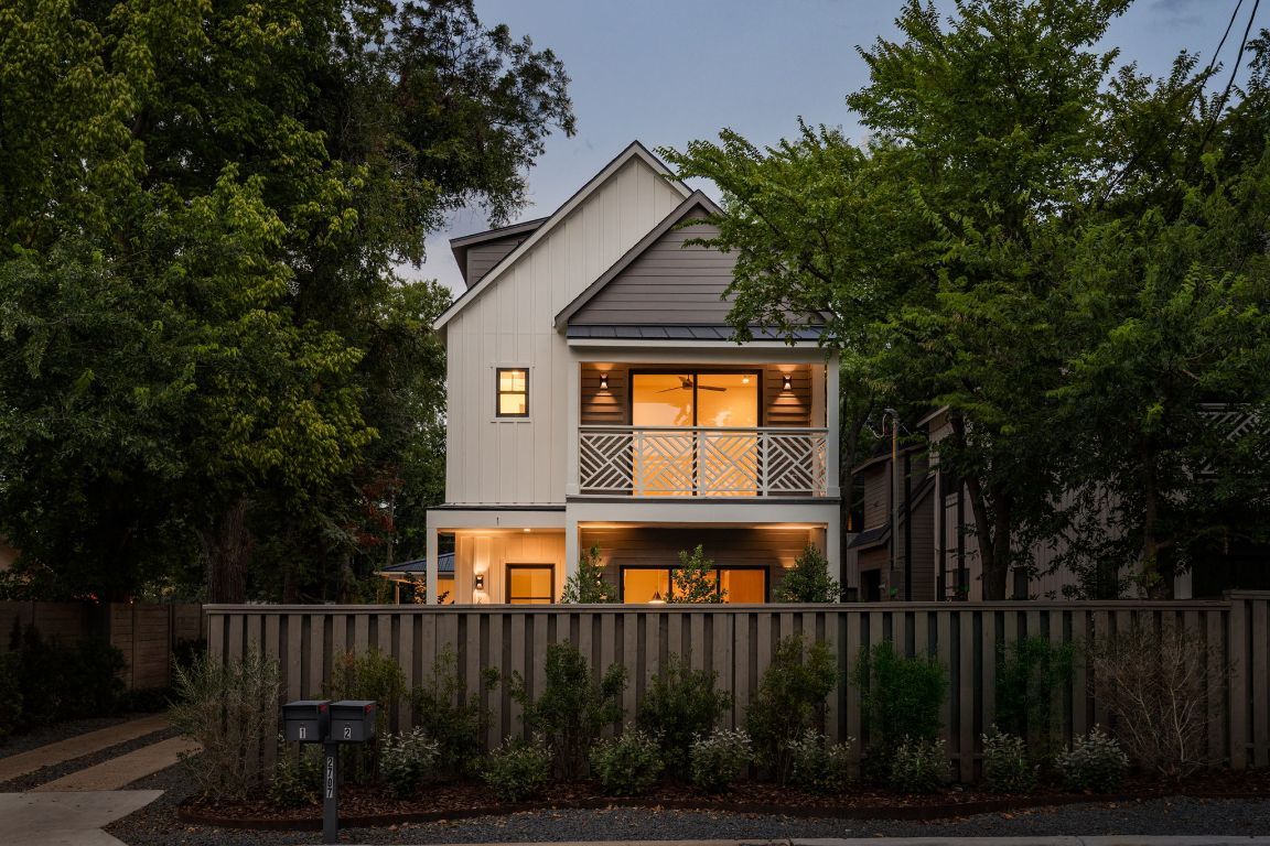 Photo of Listing #3357204