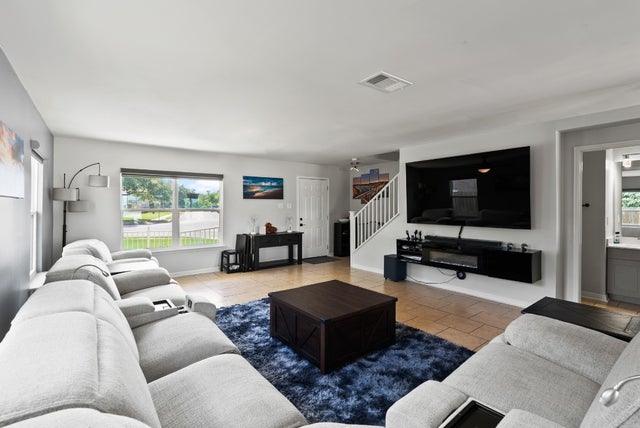 1160 Forest Bluff Trail, Round Rock