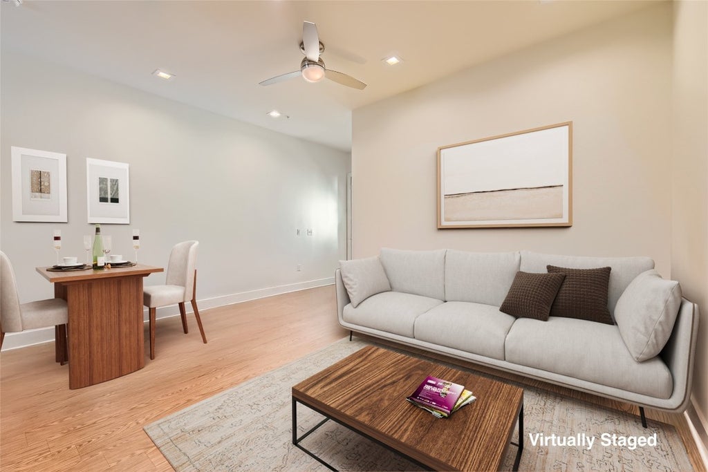 2400 Louis Henna Boulevard 208, Round Rock