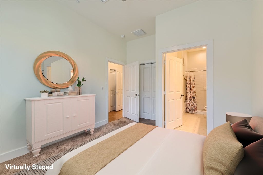 2400 Louis Henna Boulevard 208, Round Rock