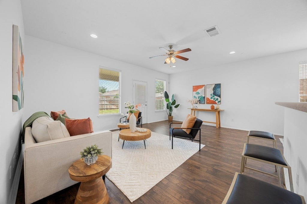 3612 Raven Caw Pass, Pflugerville