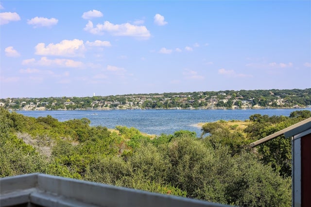 MLS #3567340 for Sale at 105 Comanche Pt, on Lake Travis in the city of Point Venture, 78645