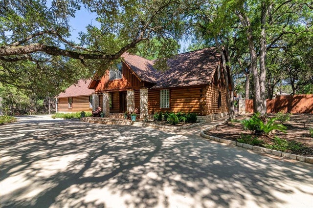 7 Brookside Drive, Wimberley