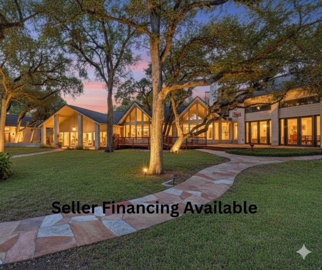 113 Serenada Drive, Georgetown