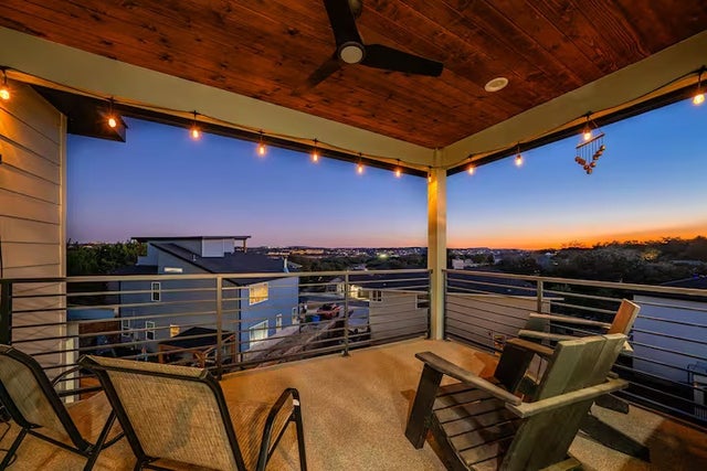 18401 Valley Hill Lane, Point Venture