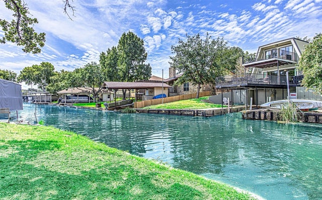 Lake LBJ Real Estate - MLS # 5331137, Residential real estate for Sale in Bel Air Sherwood Shores, MLS Listings # 5331137