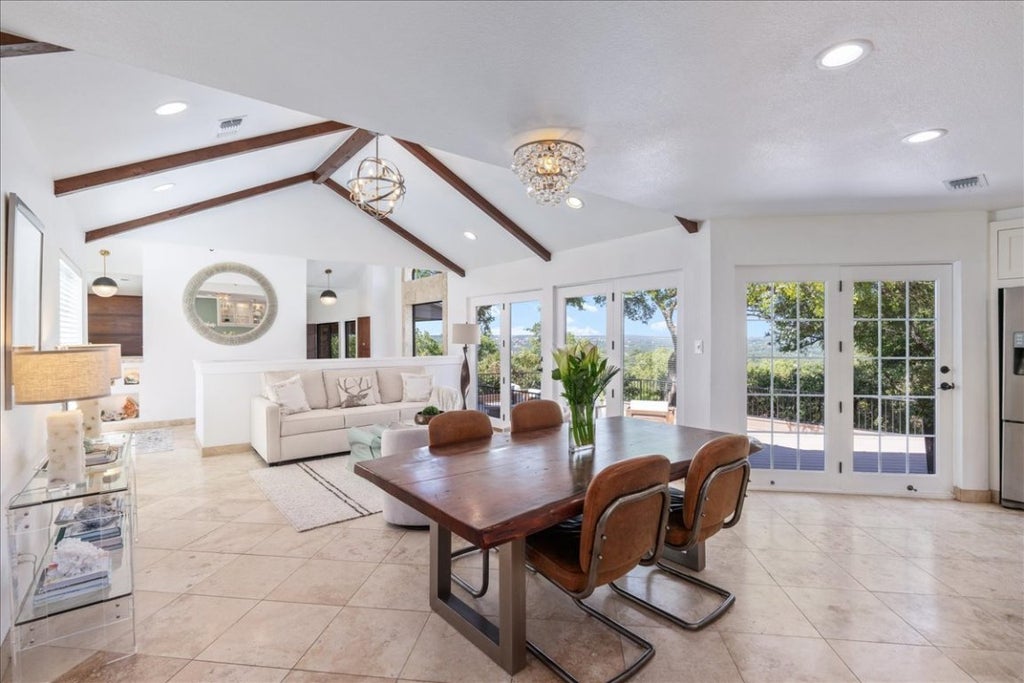 1306 Quaker Ridge Drive, Austin