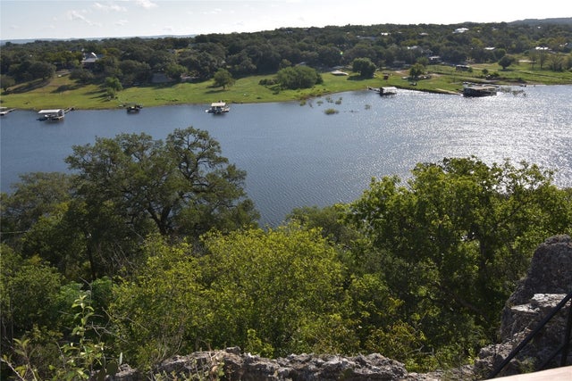 Residential Real Estate for Sale at 609 Nomad Dr on Lake Travis - MLS #5958067