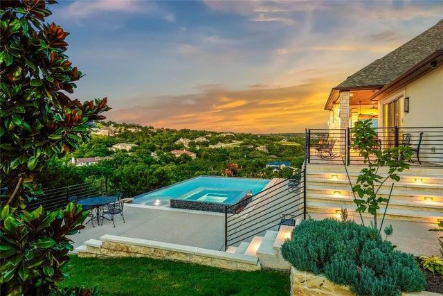 2212 Normandy View, Leander