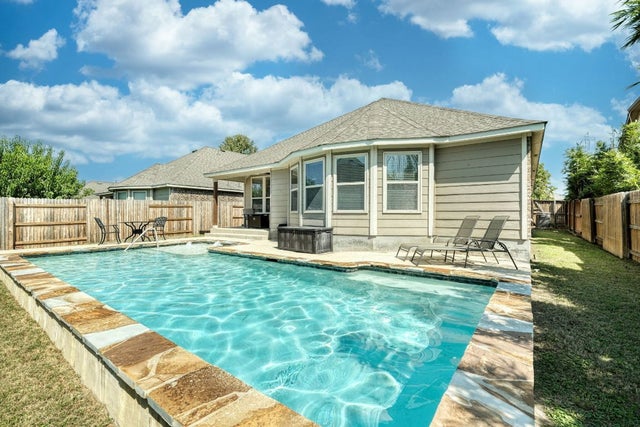 3321 De Torres Circle, Round Rock