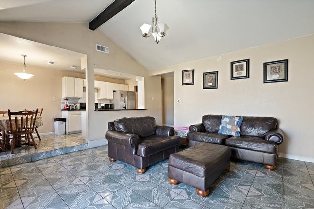 1712 Pine Knoll Drive, Austin