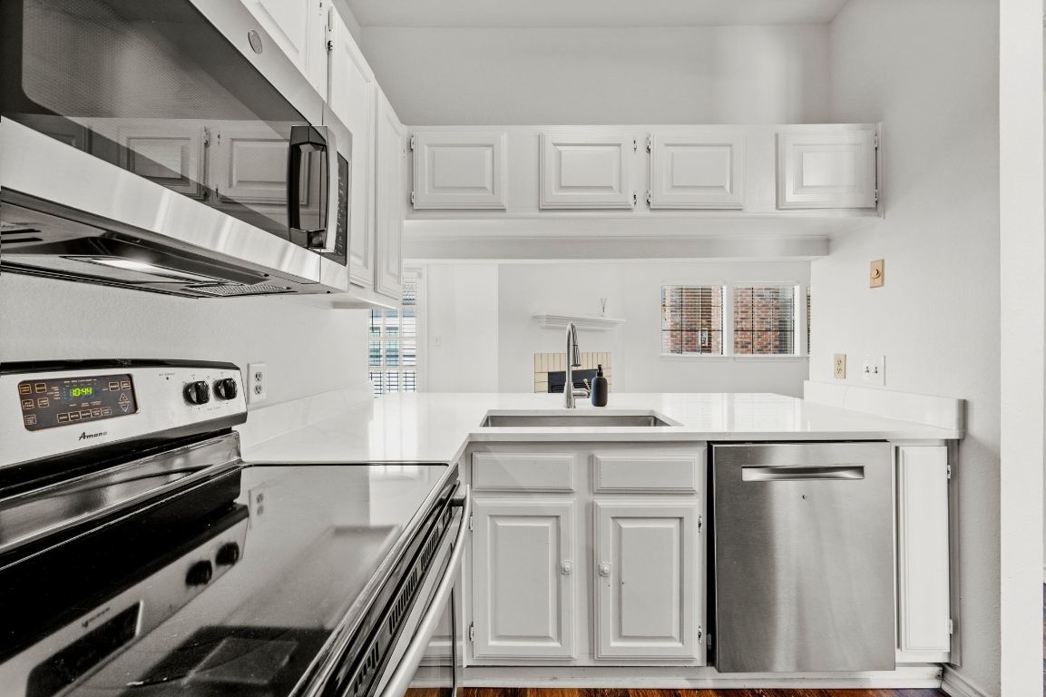 Photo of Listing #7360905