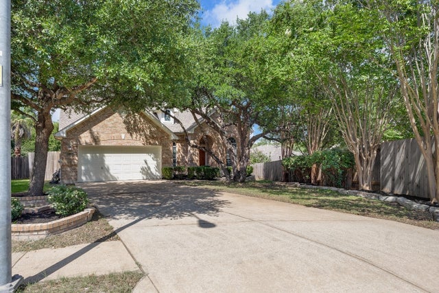 1400 Brixey Cove, Austin