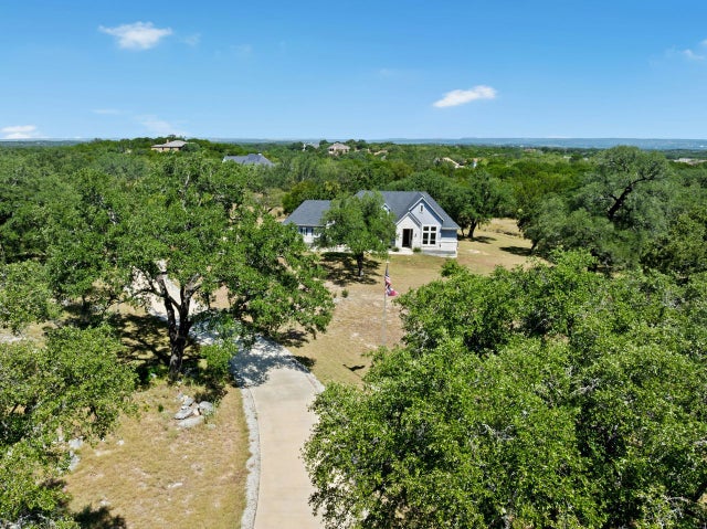 208 Double Horn Trail, Spicewood