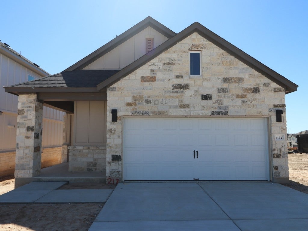 217 Grayson Elm Pass, Dripping Springs