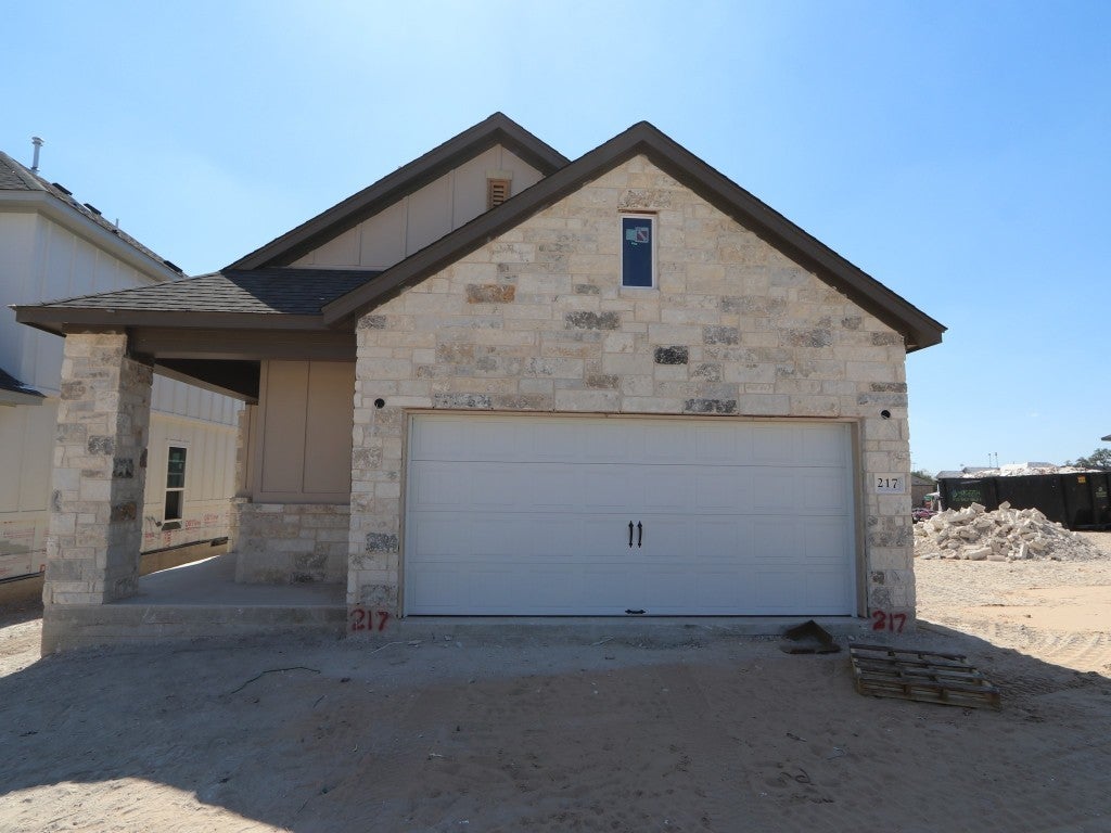 217 Grayson Elm Pass, Dripping Springs