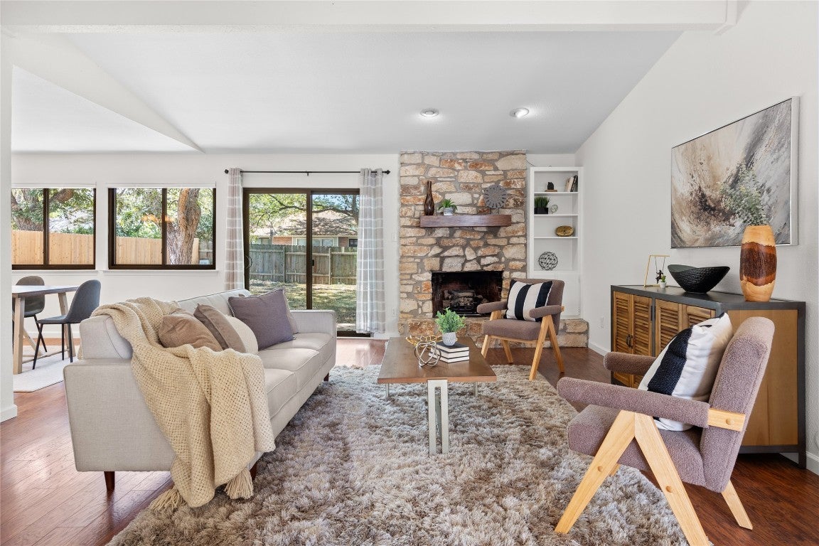 Photo of Listing #5979237