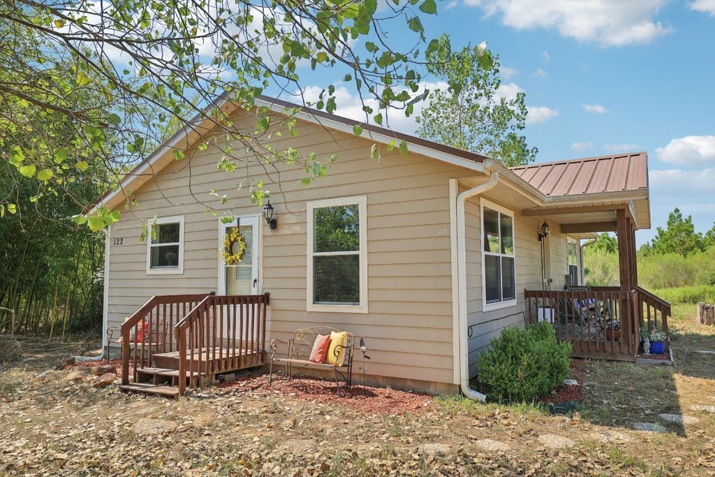 122 Rolling Pines Drive, Smithville